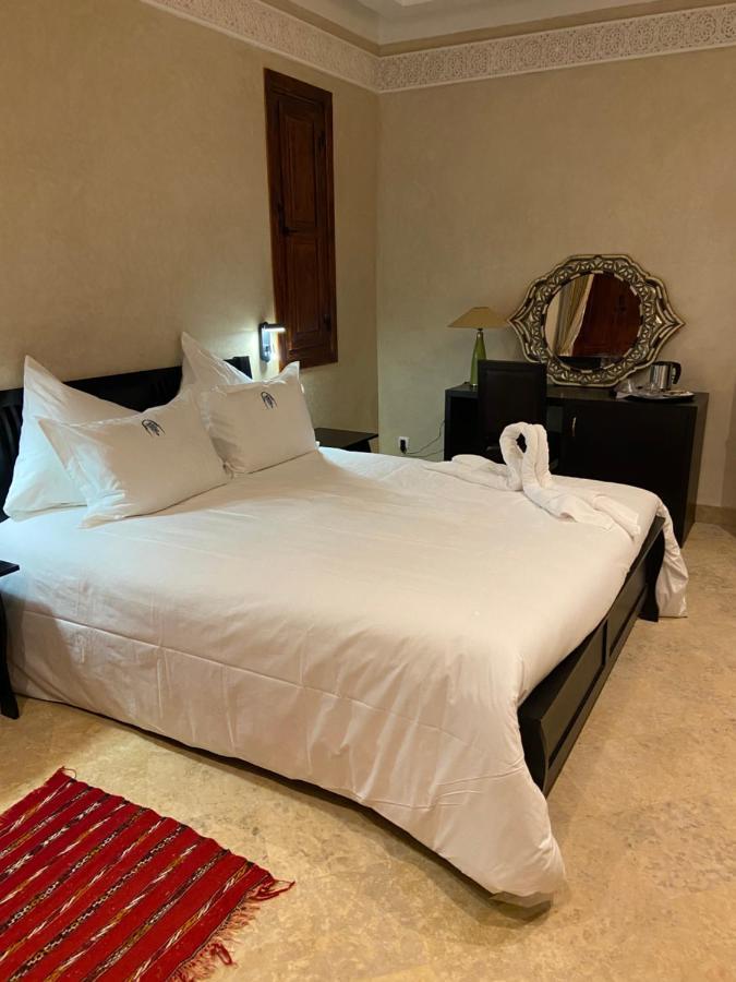 Les Jardins De Marrakech Hotel Ouled Moumen Exterior photo